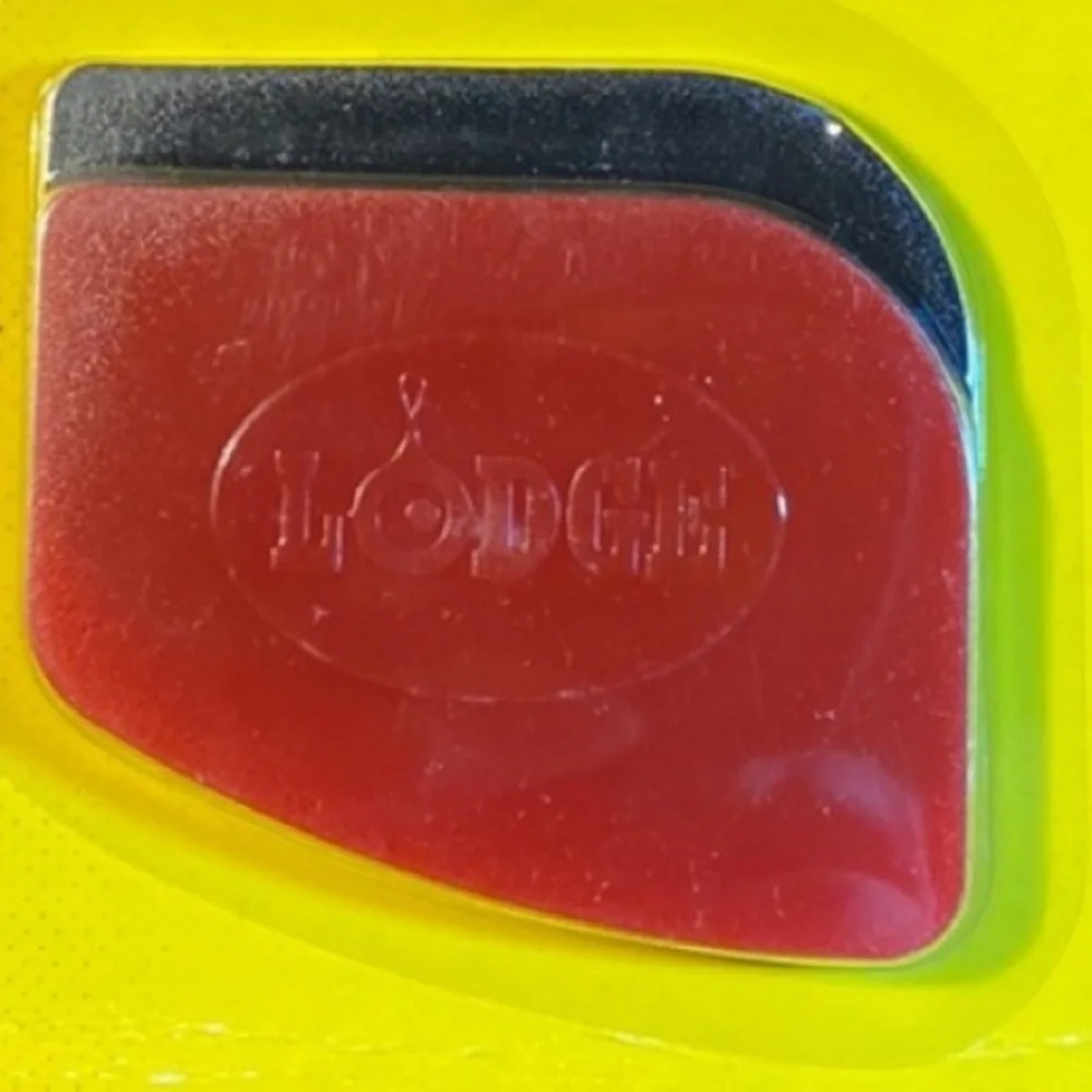 Lodge 2 Pack Durable Polycarbonate Black Red Pan Scrapers